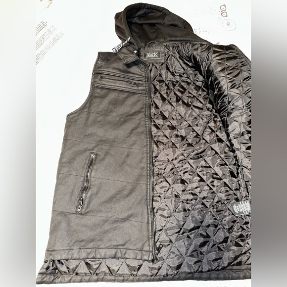 BUCKLE BLACK‎ Coated Moto Vest - Picture 3 of 5
